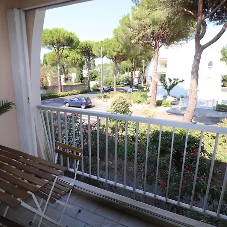 Studio Cabine Avec Balcon Et Parking Prive, A 125m Du Lac Du Ponant - Fr-1-682-7 Apartamento *
